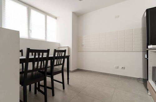 Giambellino Apartment | A cozy 60 sqm apartment that sleeps up to 4 people, located on the semi-basement level of a building (accessible via stairs).The neighborhood is well-connected to the city center and major attractions by public transport; the Tolstoj stop on the M4 met