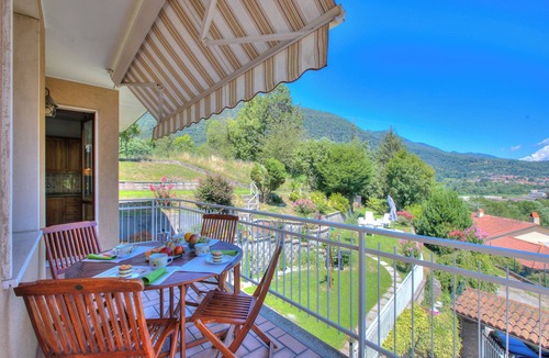 Laveno Apartment | A Due Passi Dal Bosco: Hillside Apartment with Garden&BBQ, Laveno Mombello, Italy