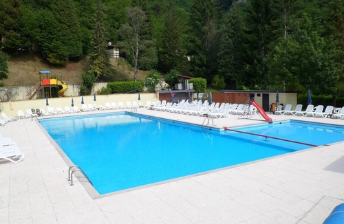 Aer House | Aer - House - Stay5 - HeatedPool - Parking - Yard