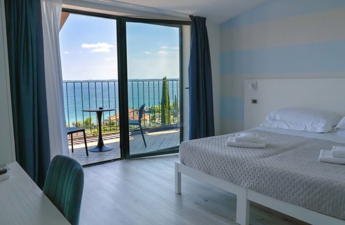 Moniga del Garda Hotel | AHG Riva Del Sole Wellness Hotel - Adults Only