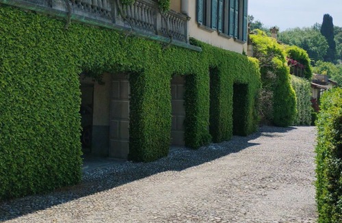 Torre de' Roveri Villa | Al Colle Holiday House