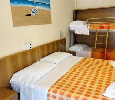 Casal Borsetti Hotel | Albergo Rosa & Cosetta