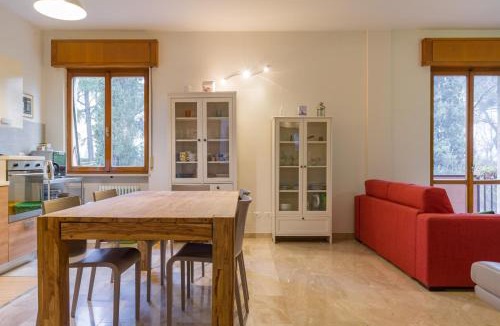 San Zeno Apartment | Alle mura apartment by Reasy&Busy