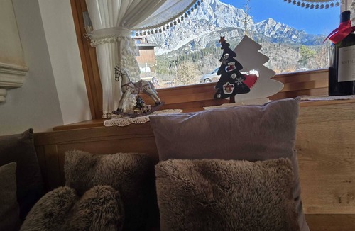 Borca di Cadore Ski Chalet | ALPINE HEAVEN, chalet near Cortina, spectacular mountain views of Dolomites