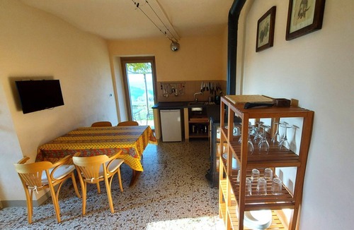 Dogliani House | Amazing view 2-bedroom country house