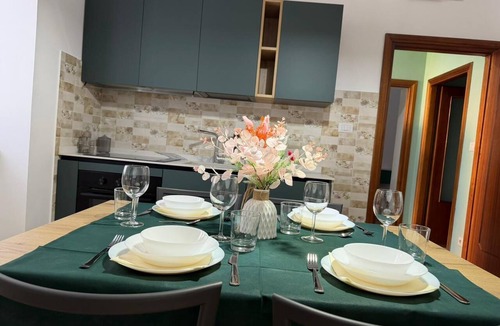Lenola House | ANTEA Vacation Rental in the Heart of the Village