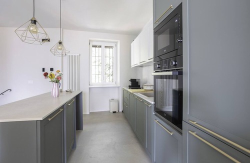 Nizzolino Villa | Antica Villa Branca by Lago Maggiore Rentals