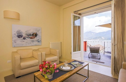 Ghiffa Apartment | Antiche Cure di Ghiffa D 42 by Lago Reisen