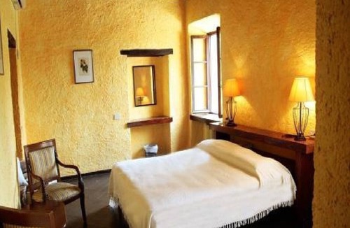 Castellaro Lagusello Hotel | Antico Borgo