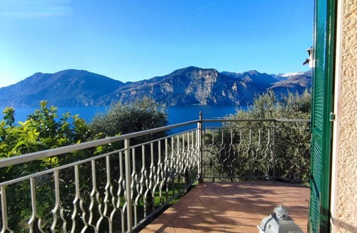 Assenza Apartment | Apartament Malva 1 - with balcony and wonderful lake view