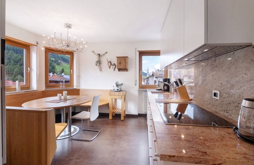 St. Valentin auf der Haide Apartment | Apartment 'Am Reschensee' with Mountain View, Balcony and Wi-Fi