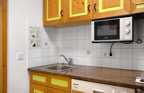 San Cassiano Apartment | Apartment '8 Residence Ciasa Ulli Typ B' with Mountain View, Shared Terrace and Wi-Fi