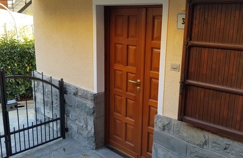 Chatillon Apartment | Apartment 'A Casa Di Zia Renny' with Mountain View, Shared Garden and Wi-Fi
