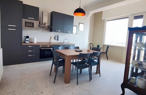 Minturno Apartment | Apartment 'A' with Sea View, Private Terrace and Wi-Fi