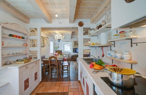 Valtellina Apartment | Apartment 'Antico Chalet' with Mountain View, Shared Garden and Wi-Fi