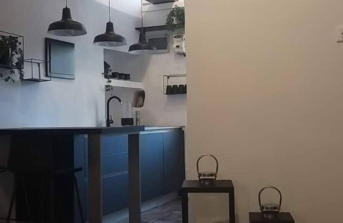 Terracina Apartment | Apartment 'Appartamento Luxury - Torre' with Air Conditioning