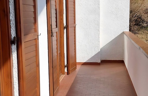 Molveno Apartment | Apartment 'Bianca' with Lake View, Wi-Fi and Air Conditioning