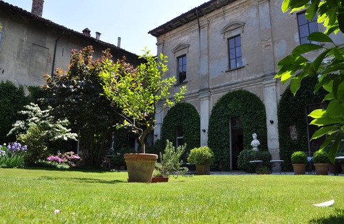 Soresina Apartment | apartment 'Bruna' in a former monastery