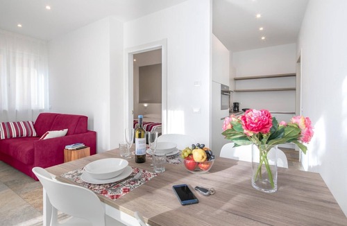 Riva del Garda Apartment | Apartment "Camelia" close to Lake Garda with Wi-Fi & Garden