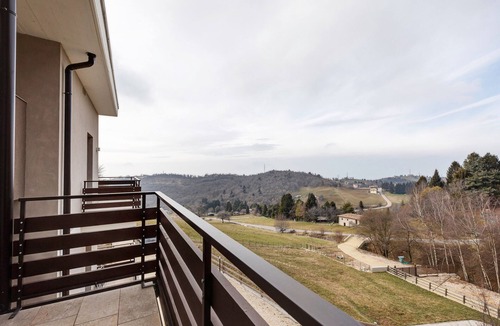 San Zeno di Montagna Apartment | Apartment 'Casa Mia' with Mountain View, Private Garden and Wi-Fi