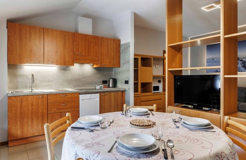 Livigno Apartment | Apartment 'Chalet Graziana' with Mountain View, Convenient and Peaceful Location