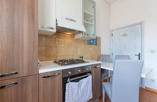 San Giovanni d'Asso Apartment | Apartment 'Cottage Casa Luisa' with Private Pool, Shared Terrace and Wi-Fi