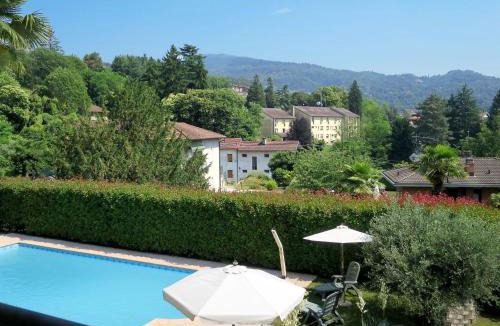 Luino Apartment | Apartment del Sole-2 by Interhome