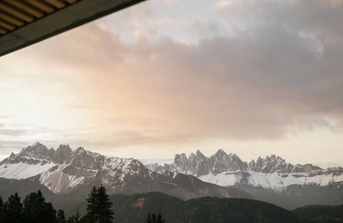 Bressanone Apartment | Apartment Hotel "Anders Mountain Suites 4" with Private Sauna, Slope Access & Wi-Fi