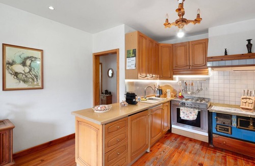 Alleghe Apartment | Apartment 'Il Giardino Dell'Eden' with Mountain View, Private Terrace and Wi-Fi