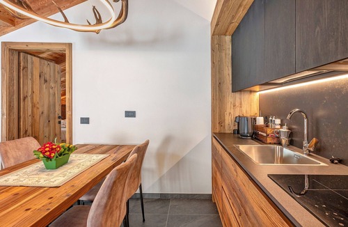 Vermiglio Apartment | Apartment 'Lòni Lodge Suite Saviana'