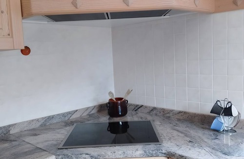 Molveno Apartment | Apartment 'Le Coccinelle' with Sea View and Balcony