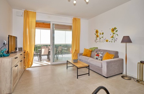 Montioni Apartment | Apartment 'New Casa Tiberio' with Shared Pool, Wi-Fi and Air Conditioning