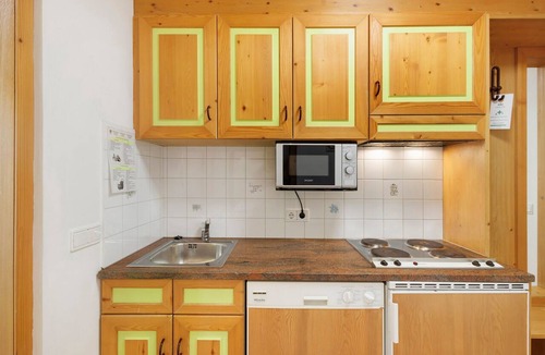 San Cassiano Apartment | Apartment 'Residence Ciasa Ulli Typ B' with Wi-Fi