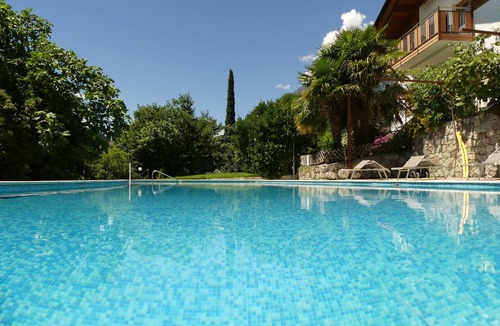 Lagundo Apartment | Apartment 'Residence Spisshof AP11 Main House' with Panoramic View, Shared Pool & Wi-Fi