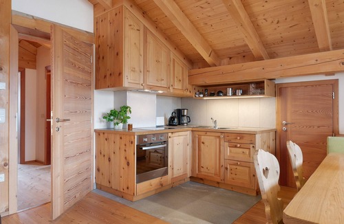Sarntal Apartment | Apartment 'Schafschelle' with Mountain View, Shared Garden and Wi-Fi