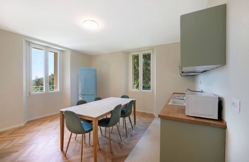 Caslino d'Erba Villa | Apartment 'The Spinning' in Historic Villa
