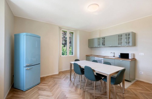 Caslino d'Erba Villa | Apartment 'The Spinning' in Historic Villa