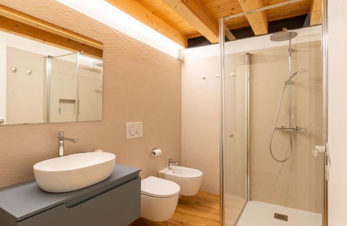 Assenza Apartment | Apartment Vista Lago Consolini-1 by Interhome