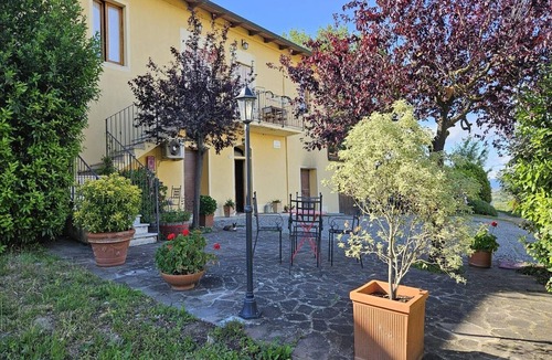 Montepulciano Apartment | Apartment with swimming pool in Tuscany