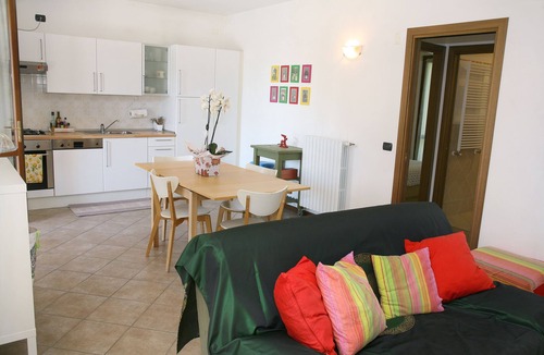 Solarolo Apartment | Apartments "i Ciclamini" a Moniga del Garda 2