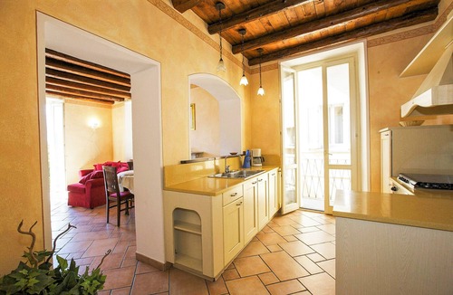 Verbania Apartment | Appartamenti Lungolago No. 5 by Lago Reisen