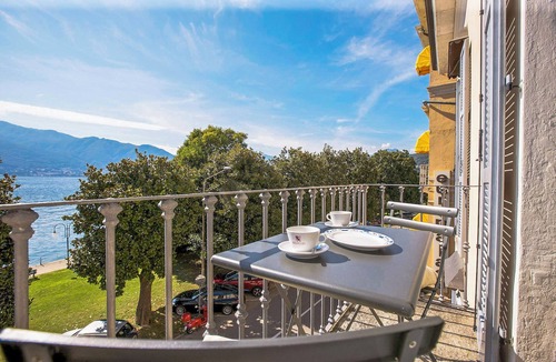 Verbania Apartment | Appartamenti Lungolago No. 5 by Lago Reisen