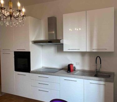 Cecina Apartment | Appartamento a Cecina sul Lago di Garda