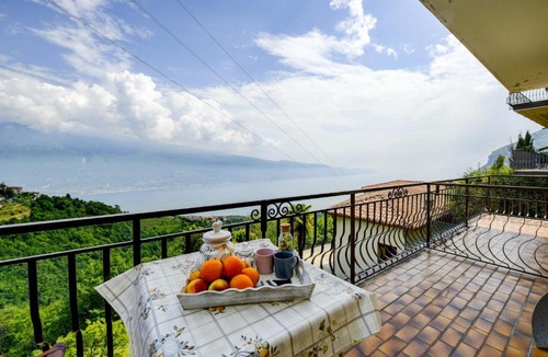 Aer Apartment | Appartamento Alba - Booking Garda Lake