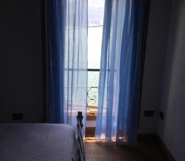 Monte Isola Apartment | Appartamento Terrazza sul Porto