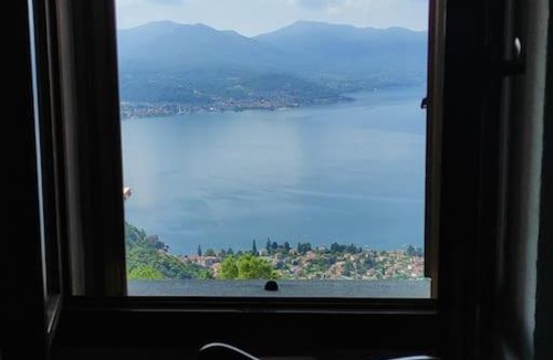 Campagnano di Roma Apartment | Appartamento vista sul lago
