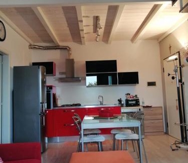 Cento Apartment | Appartamento Vivaldi!