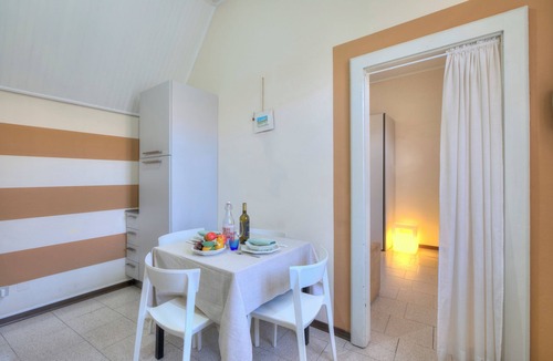 Laveno Apartment | Apt. Gabriella: Studio in the Centre of Laveno, Laveno Mombello, Italy
