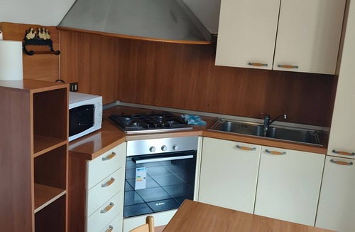 Carpeneda Apartment | Arcadia Opale Apartment with Mountain View, Wi-Fi, and Air Conditioning