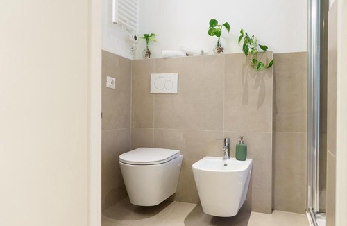 Lazzaretto Apartment | Area Milano Apartments - Tadino 17 close to Central Station